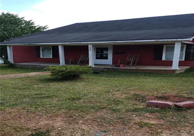 1st image of 136 Hill St, Commerce, GA 30529 | MLS# 7775125