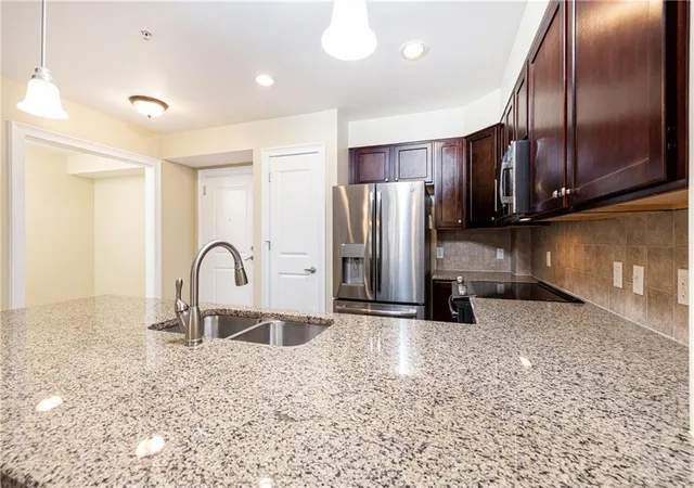 5th image of 200 River Vista Dr #506, Atlanta, GA 30339 | MLS# 7802753