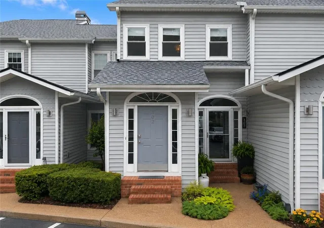 Homes for sale in Cumming, GA | 2300 Habersham Marina Rd #302, Cumming, GA 30041 | MLS# 7777616