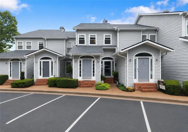 3rd image of 2300 Habersham Marina Rd, Cumming, GA 30041
