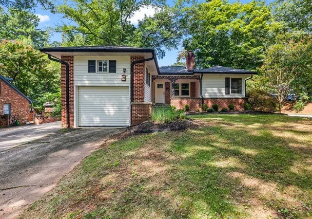 17th image of 25 Lakeshore, Avondale Estates, GA 30002 | MLS# 7825942