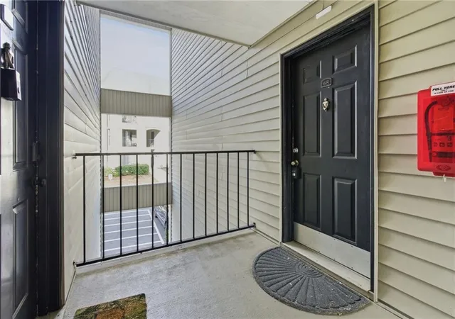 Photo 2 of Condo for sale at 2657 Lenox Rd NE #E68, Atlanta, GA 30324 | MLS# 7721932 | Listing updated on 2026-08-16