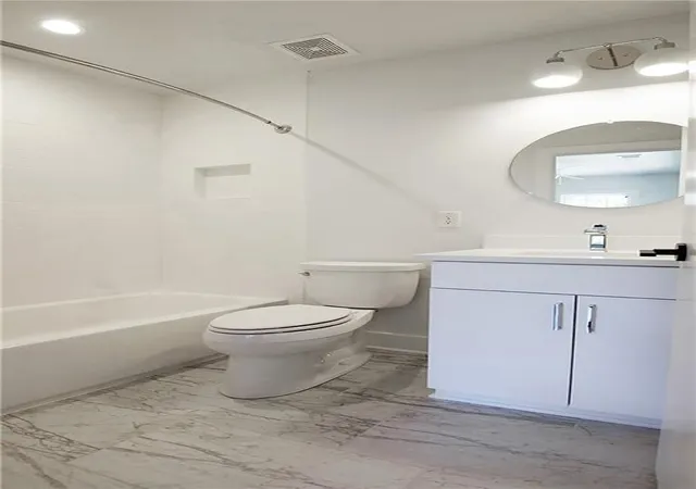 23rd image of 99 Peachtree Memorial Dr #C2, Atlanta, GA 30309 | MLS# 7762422