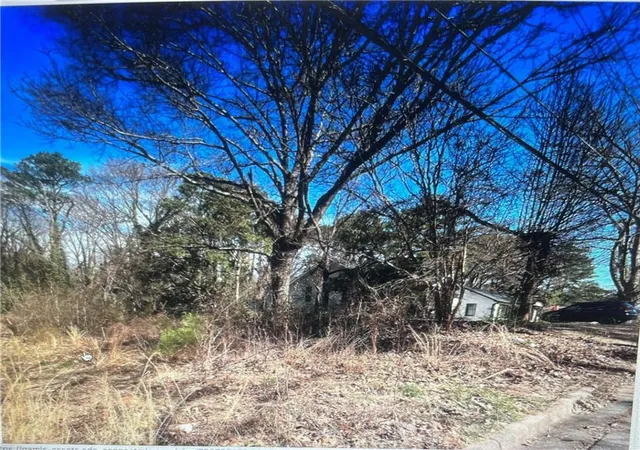 Photo 1 of Sale Pending at 1937 Nw Detroit Ave Nw, Atlanta, GA 30314 | MLS# 7447676 | Listing updated on 2025-08-08