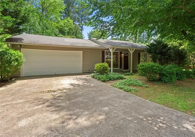 Homes for sale in Riverdale, GA | 540 Hamlin Tr, Riverdale, GA 30274 | MLS# 7794469