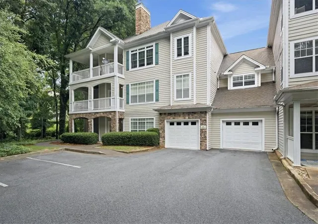 Homes for sale in Alpharetta, GA | 227 Edinburgh Ct, Alpharetta, GA 30004 | MLS# 7785669