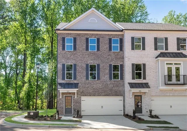 Homes for sale in Suwanee, GA | 287 Bell Grove Ln, Suwanee, GA 30024 | MLS# 7802041