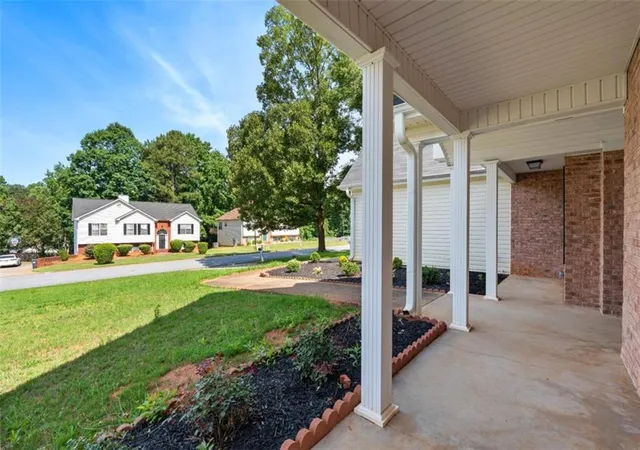 5th image of 70 Rock Wood Ct, Covington, GA 30016 | MLS# 7789423