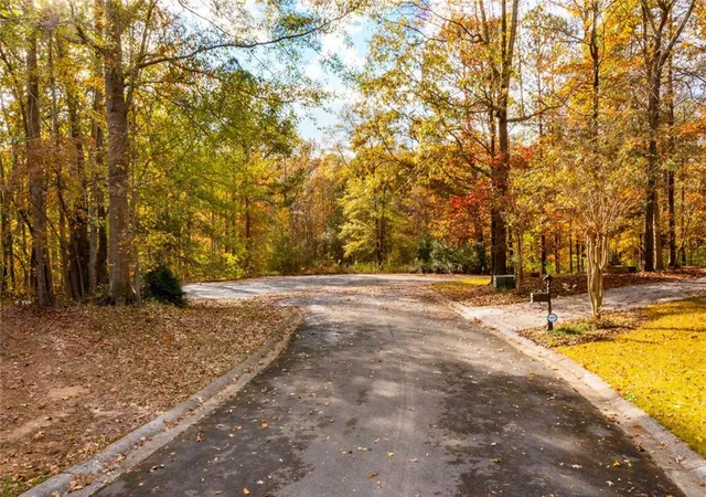 2nd image of 299 River Pl Dr Nw, Calhoun, GA 30701 | MLS# 7821119