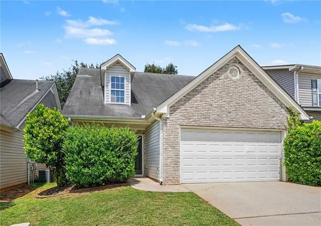 Photo 2 of Single family home for sale at 4065 Mission Way, Mcdonough, GA 30252 | MLS# 7795924 | Listing updated on 2026-09-10