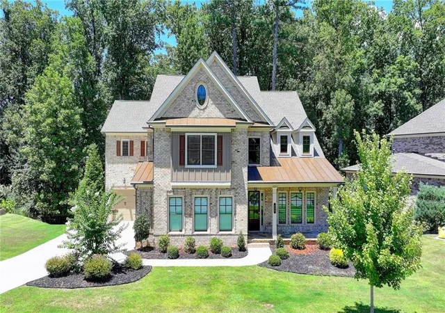 Photo 3 of Single family home for sale at 925 Settles Crk Way, Suwanee, GA 30024 | MLS# 7784016 | Listing updated on 2026-10-10