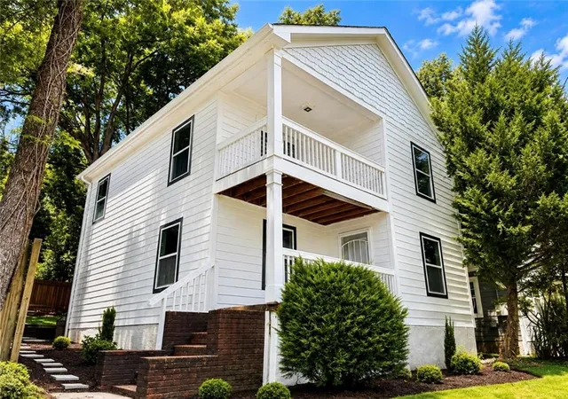 Photo 1 of Single family home for sale at 1169 Mcdaniel St Sw, Atlanta, GA 30310 | MLS# 7820372 | Listing updated on 2026-09-10