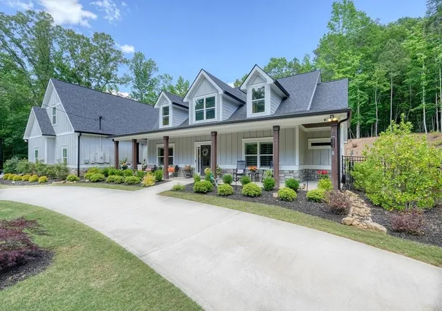 Photo 2 of Sale Pending at 540 Byrd Mountain Ln, Canton, GA 30114 | MLS# 7791611 | Listing updated on 2026-10-06