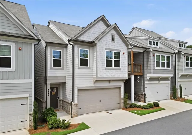 Photo 1 of Sale Pending at 354 Hayden Cir, Woodstock, GA 30189 | MLS# 7781950 | Listing updated on 2026-10-07