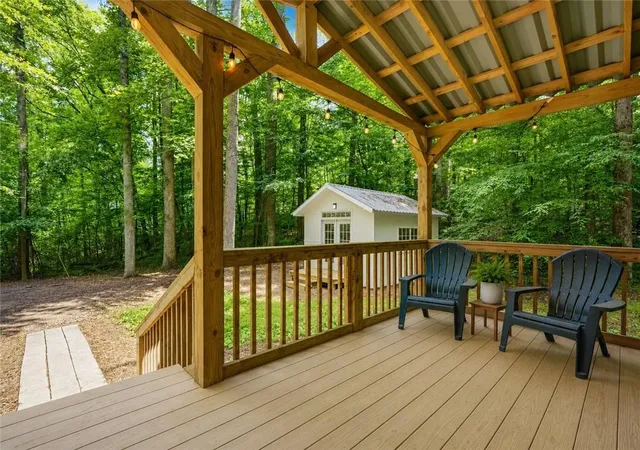 2nd image of 414 Twin Mountain Lake Cir, Talking Rock, GA 30175 | MLS# 7699068
