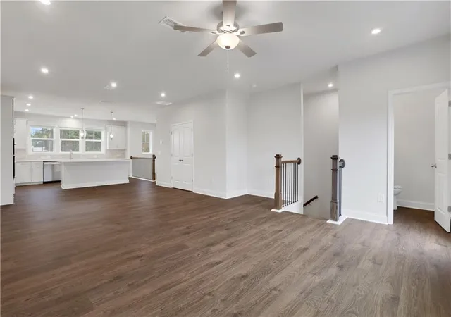 3rd image of 6001 Haviland Aly, Sugar Hill, GA 30518 | MLS# 7824583