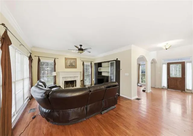 5th image of 110 Varsailles Pl, Ellenwood, GA 30294 | MLS# 7805004