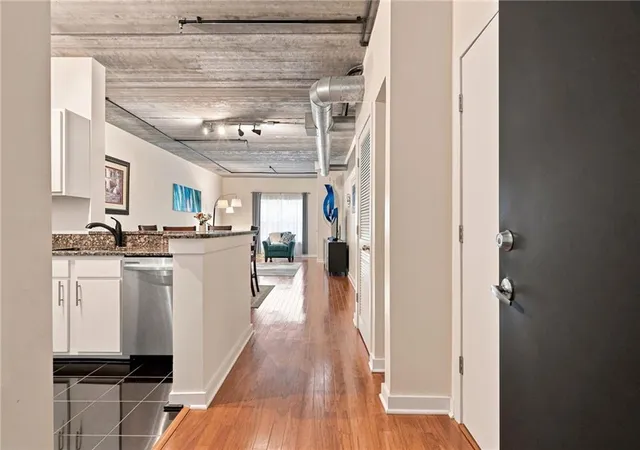 4th image of 800 Peachtree St Ne #1010, Atlanta, GA 30308 | MLS# 7823895