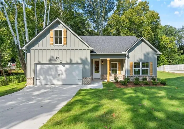 Photo 1 of Single family home for sale at 105 Carrollton St, Temple, GA 30179 | MLS# 7830167 | Listing updated on 2026-09-01
