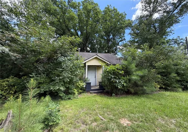 Photo 1 of Single family home for sale at 5905 Oakdale Rd Se, Mableton, GA 30126 | MLS# 7812030 | Listing updated on 2026-09-04