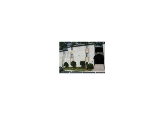 Condominium at 2394 Lawrenceville Hwy #G, Decatur, GA 30033 | MLS# 5010811 | | Sold on 2012-09-14
