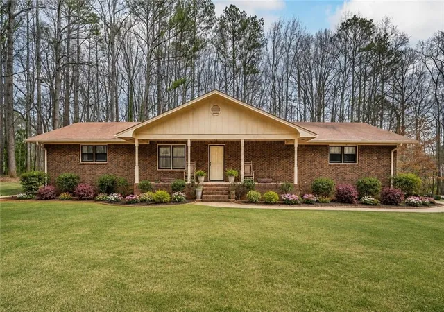 1st image of 4505 Brookwood Dr, Mableton, GA 30126 | MLS# 7722163