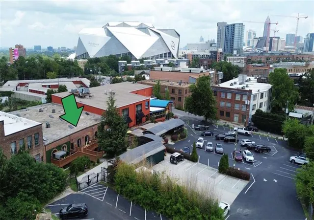 Photo 2 of Condo for sale at 184 Walker St #E, Atlanta, GA 30313 | MLS# 7818979 | Listing updated on 2026-08-11