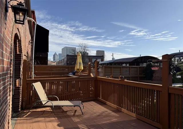 Photo 3 of Condo for sale at 184 Walker St #E, Atlanta, GA 30313 | MLS# 7818979 | Listing updated on 2026-08-11