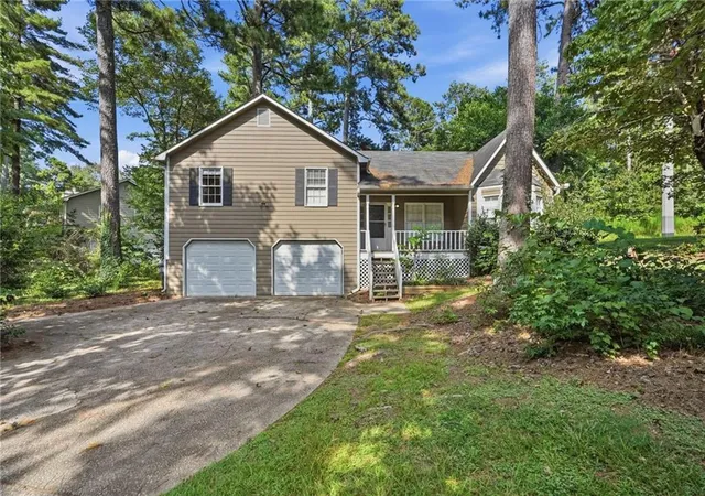 Photo 1 of Single family home for sale at 1948 Winding Crk Ln Sw, Marietta, GA 30064 | MLS# 7824163 | Listing updated on 2026-08-21