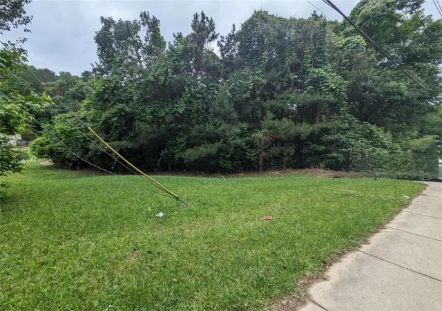 Photo 4 of Land for sale at 00 Dodson Dr, Atlanta, GA 30344 | MLS# 7388985 | Listing updated on 2026-09-16