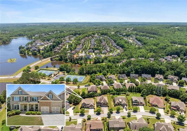 Photo 3 of Sale Pending at 7331 Bird Song Pl, Flowery Branch, GA 30542 | MLS# 7782210 | Listing updated on 2026-08-27
