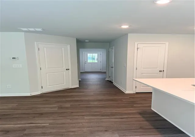 3rd image of 1100 Wedgewood Dr Nw, Atlanta, GA 30318 | MLS# 7670289