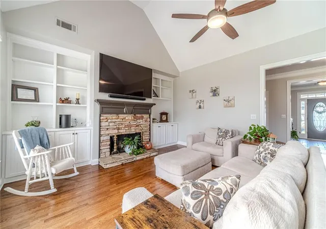 Photo 3 of Single family home for sale at 3816 Bay Grv Way, Loganville, GA 30052 | MLS# 7757313 | Listing updated on 2026-09-16