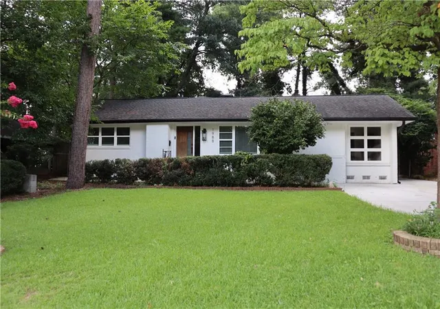 3rd image of 1988 Brewer Blvd Sw, Atlanta, GA 30310 | MLS# 7815057