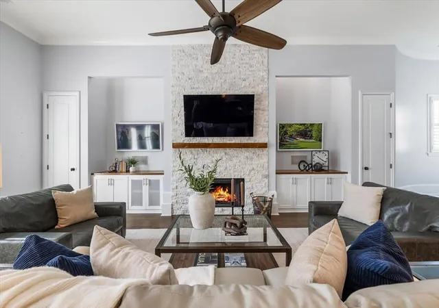 1st image of 5850 Charlotte Ln #E1, Cumming, GA 30040 | MLS# 7797158