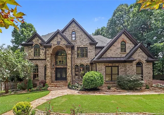 2nd image of 1740 Childress Dr Sw, Atlanta, GA 30311 | MLS# 7811403