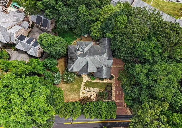51st image of 1740 Childress Dr Sw, Atlanta, GA 30311 | MLS# 7811403