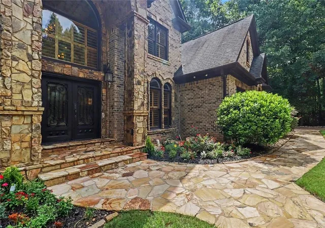 5th image of 1740 Childress Dr Sw, Atlanta, GA 30311 | MLS# 7811403