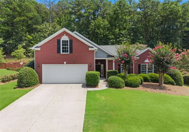 Photo 1 of Single family home for sale at 1011 Blankets Crk Dr, Canton, GA 30114 | MLS# 7804170 | Listing updated on 2026-09-14