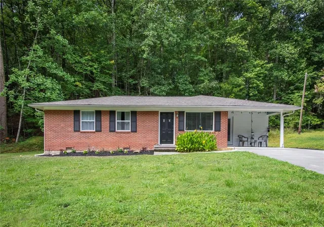 1st image of 45 Carpenter Ln, Dahlonega, GA 30533 | MLS# 7822511