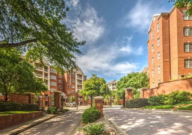 Condominium at 211 Colonial Homes Dr Nw #2307, Atlanta, GA 30309 | MLS# 6966865 | | Sold on 2022-04-06
