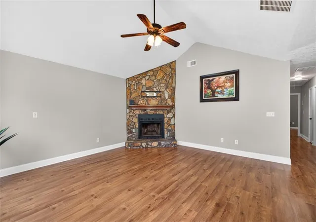 4th image of 121 Brownsmill Dr, Grayson, GA 30017 | MLS# 7817842