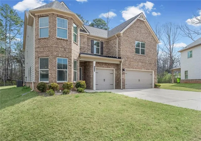 2nd image of 416 Tavistock Ct, Mcdonough, GA 30252 | MLS# 7739542