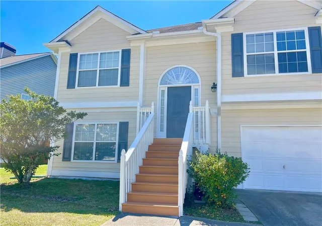 Photo 3 of Single family home for sale at 1315 Cumberland Crk Ter SW, Marietta, GA 30008 | MLS# 7717462 | Listing updated on 2026-08-08