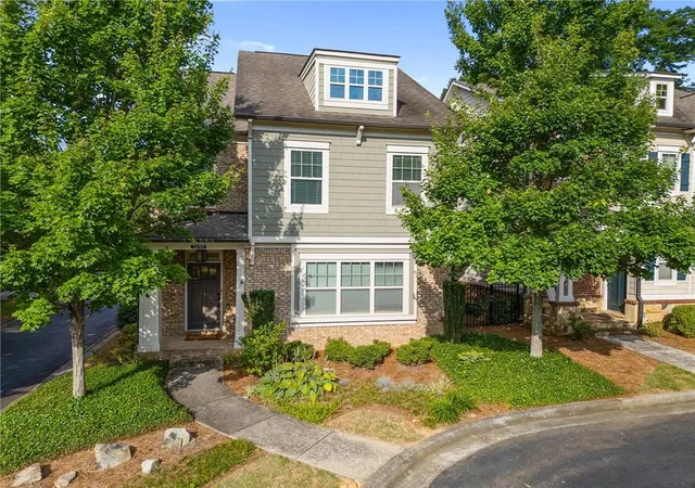 Photo 2 of Single family home for sale at 2690 Telfair Dr Se, Smyrna, GA 30080 | MLS# 7799005 | Listing updated on 2026-09-16