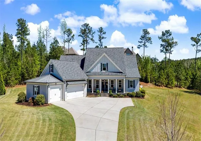 Homes for sale in Newnan, GA | 126 Raintree Ct, Newnan, GA 30265 | MLS# 7802669