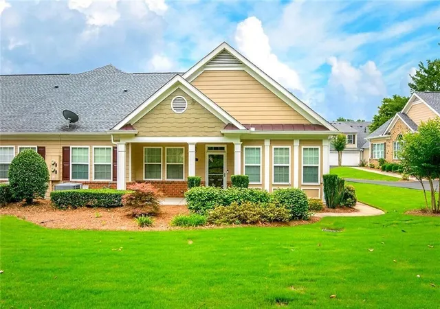 Photo 1 of Condo for sale at 2711 Grapevine Cir, Cumming, GA 30041 | MLS# 7785389 | Listing updated on 2026-08-23
