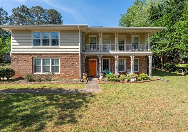 Homes for sale in Conyers, GA | 2491 Highland Golf Course Dr Se, Conyers, GA 30013 | MLS# 7755985