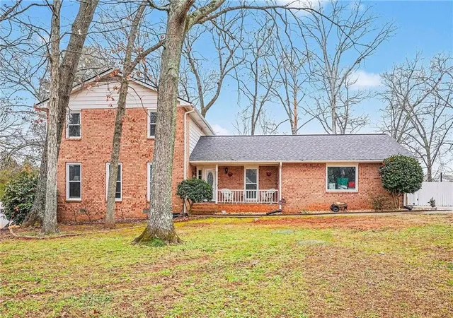 Photo 1 of Single family home for sale at 2571 Highland Golf Crse Dr, Conyers, GA 30013 | MLS# 7701331 | Listing updated on 2026-09-08