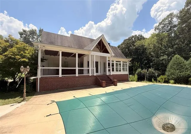 Photo 2 of Single family home for sale at 885 Kelleytown Rd, Mcdonough, GA 30252 | MLS# 7811544 | Listing updated on 2026-10-02
